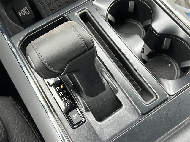 new 2025 Ford F-150 car