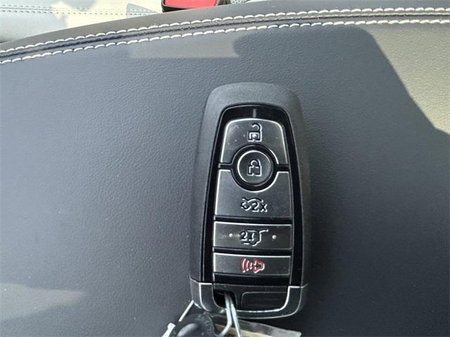 new 2025 Ford Mustang Mach-E car