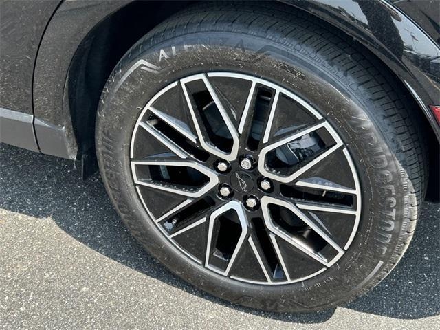 new 2025 Ford Mustang Mach-E car