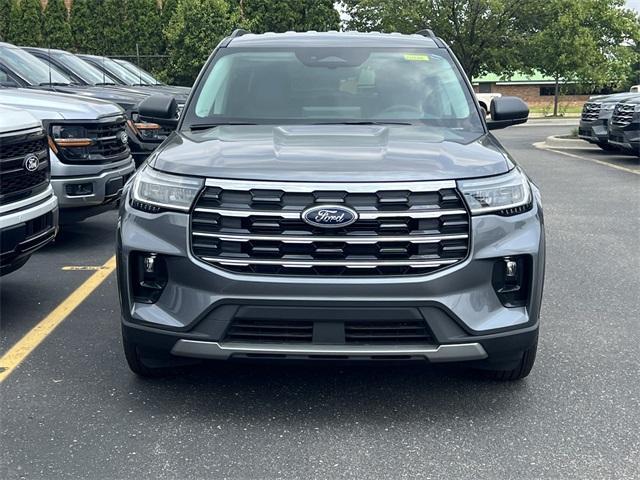 new 2025 Ford Explorer car