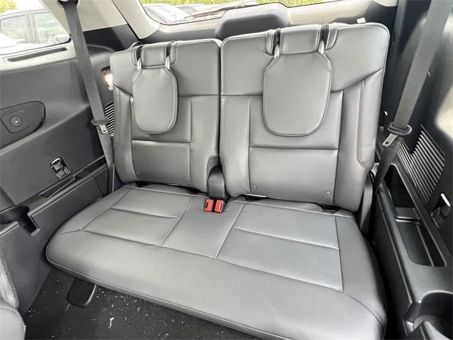 new 2025 Ford Explorer car
