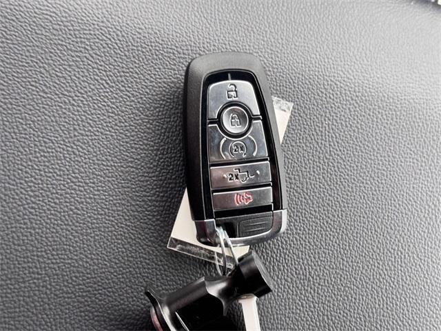 new 2025 Ford F-150 car