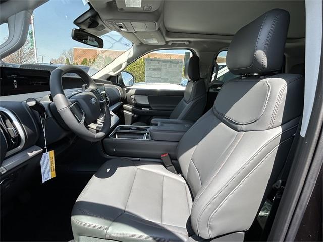 new 2025 Ford Expedition car