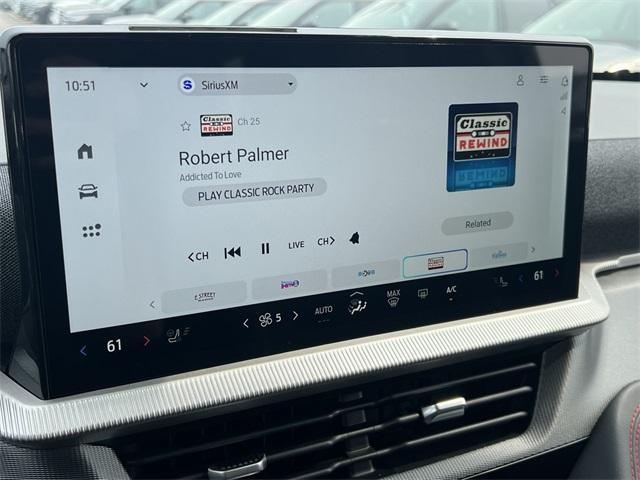 new 2025 Ford Explorer car