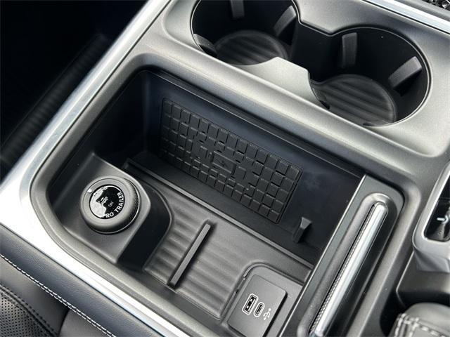 new 2025 Ford Expedition car