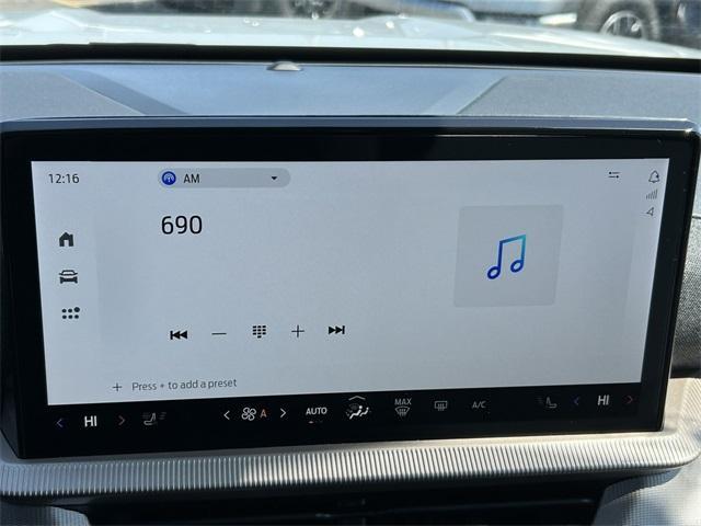 new 2025 Ford Explorer car