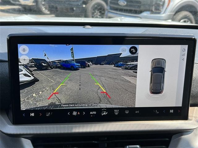 new 2025 Ford Explorer car