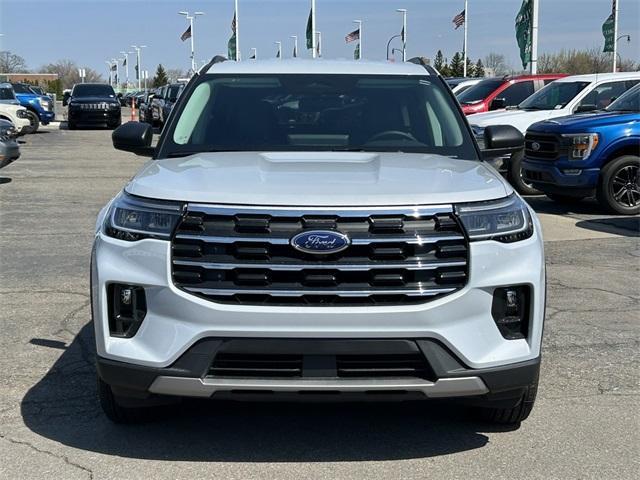 new 2025 Ford Explorer car
