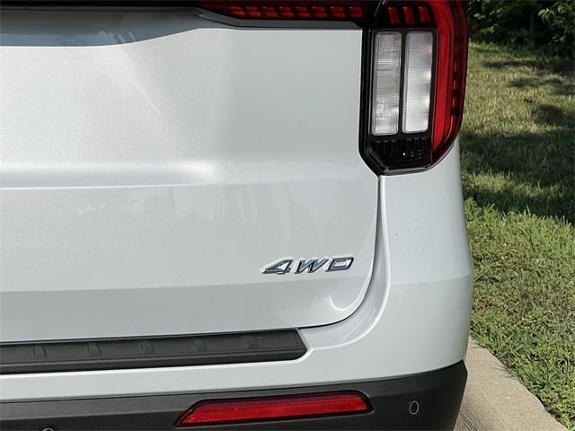 new 2025 Ford Explorer car
