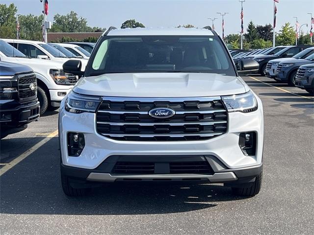 new 2025 Ford Explorer car