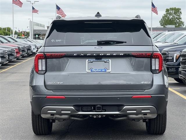 new 2025 Ford Explorer car