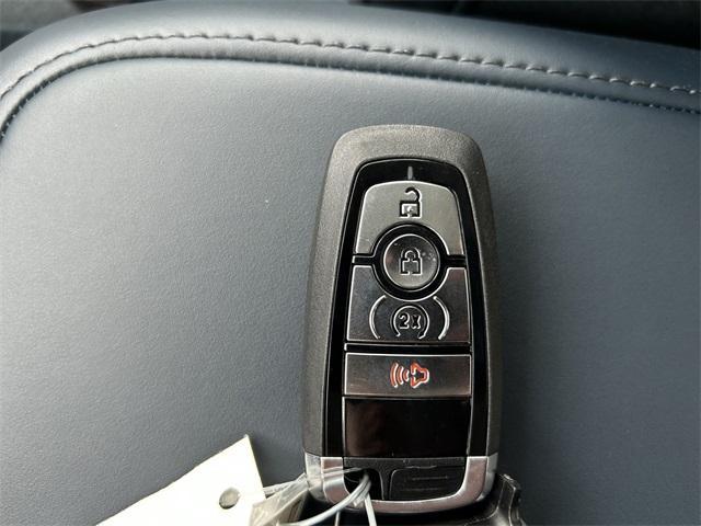 new 2025 Ford Maverick car