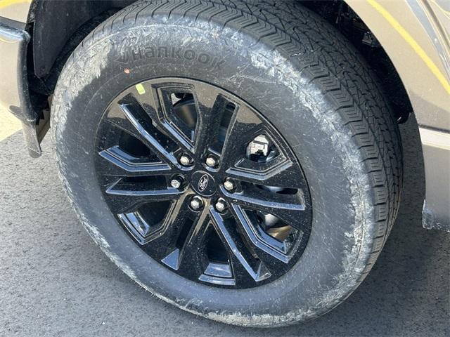 new 2025 Ford F-150 car