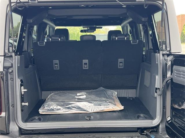 new 2025 Ford Bronco car