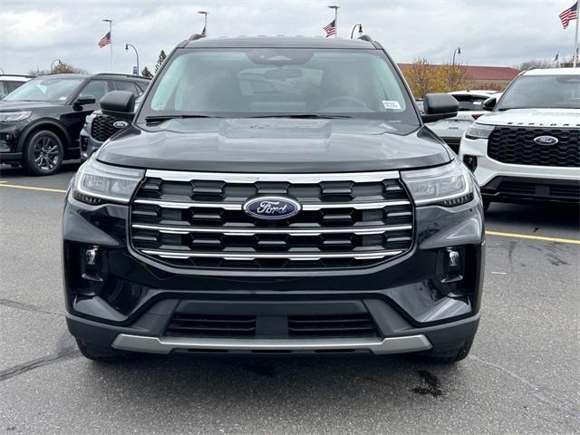 new 2025 Ford Explorer car