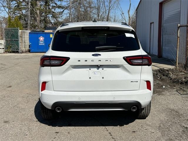 new 2024 Ford Escape car, priced at $33,094