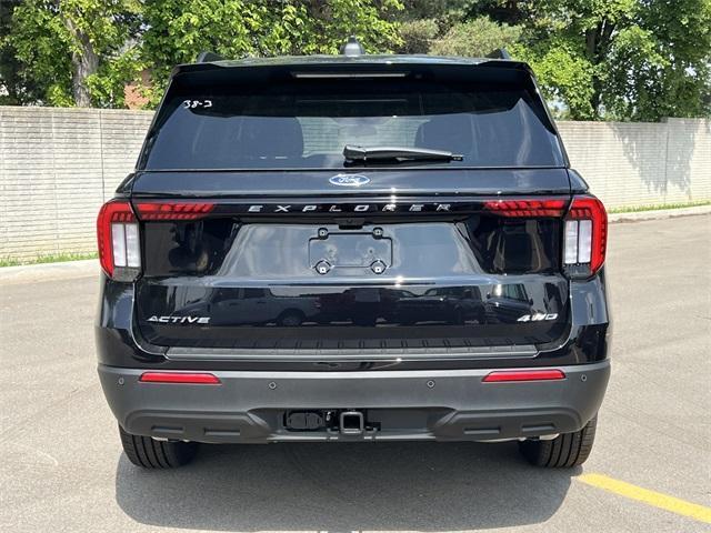 new 2025 Ford Explorer car
