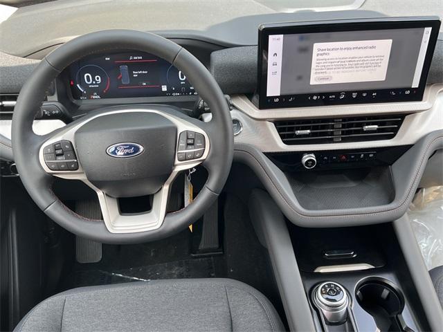 new 2025 Ford Explorer car
