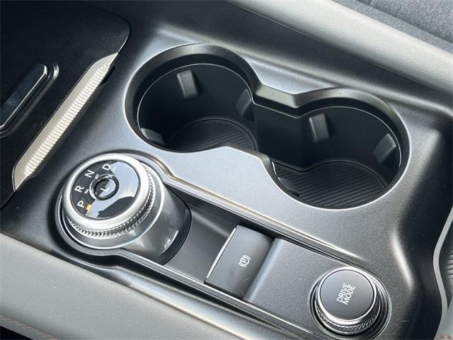 new 2025 Ford Explorer car