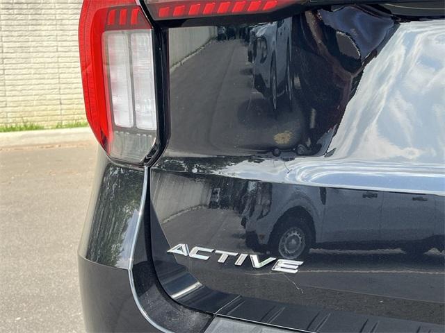 new 2025 Ford Explorer car