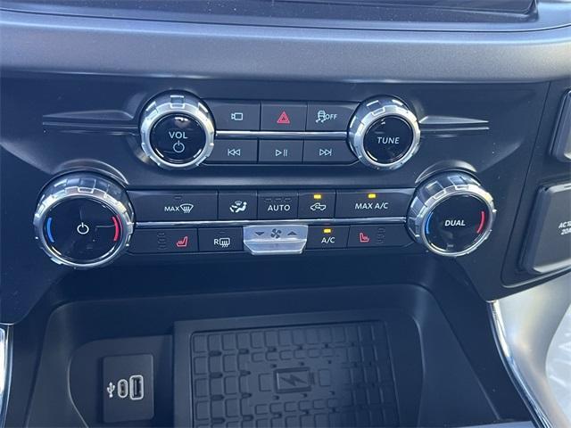 new 2025 Ford F-150 car