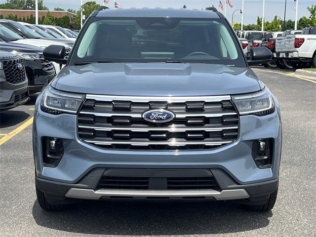 new 2025 Ford Explorer car
