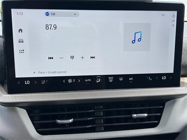 new 2025 Ford Explorer car