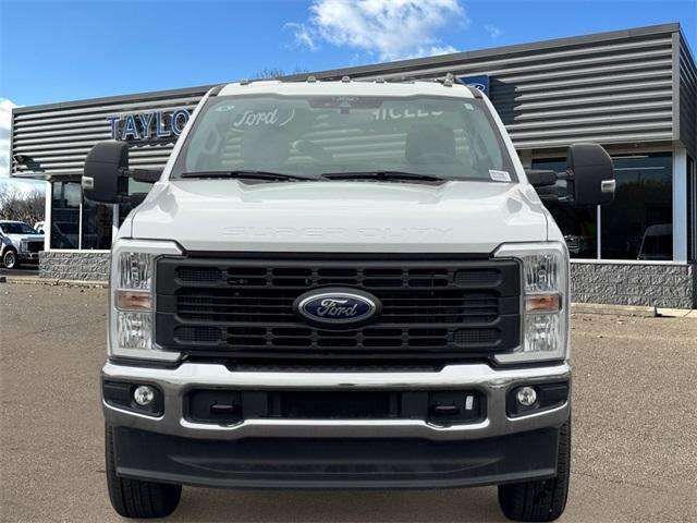 new 2024 Ford F-350 car, priced at $46,471