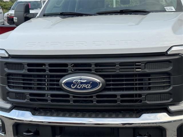 new 2024 Ford F-350 car, priced at $52,051