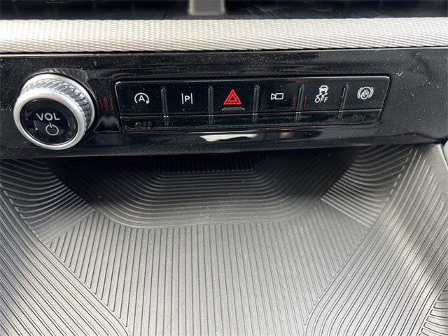 new 2025 Ford Explorer car