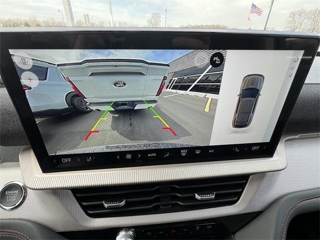 new 2025 Ford Explorer car