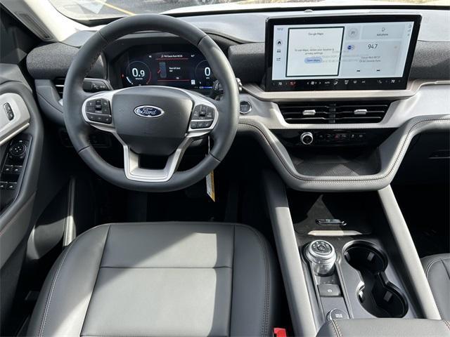 new 2025 Ford Explorer car