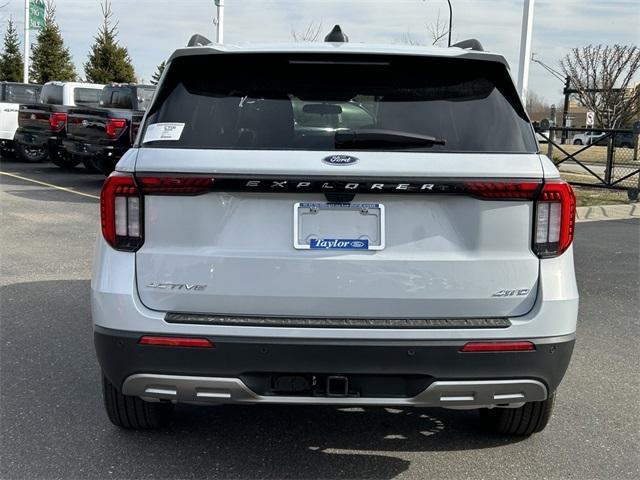 new 2025 Ford Explorer car