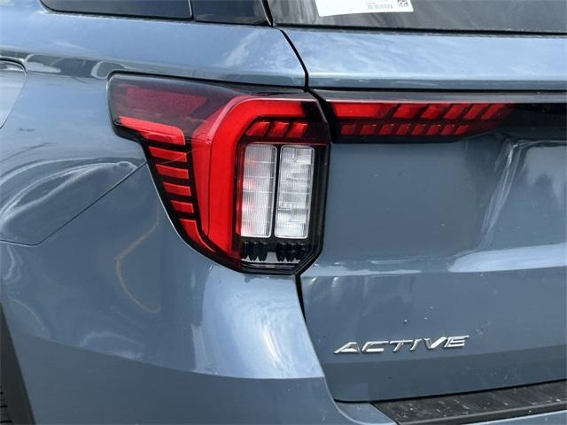 new 2025 Ford Explorer car