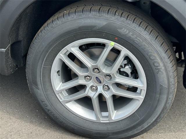 new 2025 Ford Explorer car