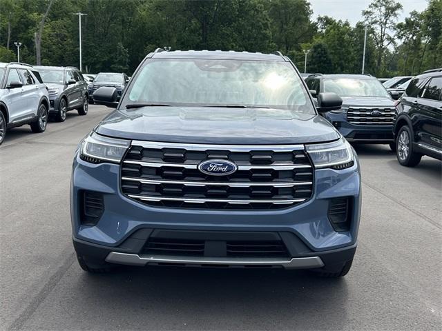new 2025 Ford Explorer car