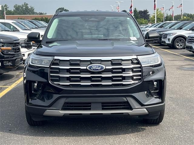new 2025 Ford Explorer car