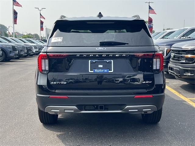 new 2025 Ford Explorer car