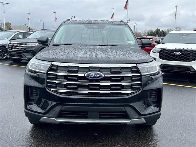 new 2025 Ford Explorer car