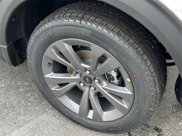 new 2025 Ford Explorer car