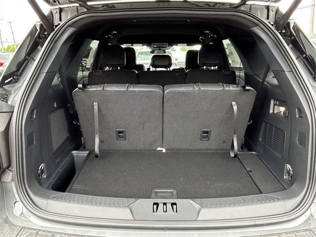 new 2025 Ford Explorer car
