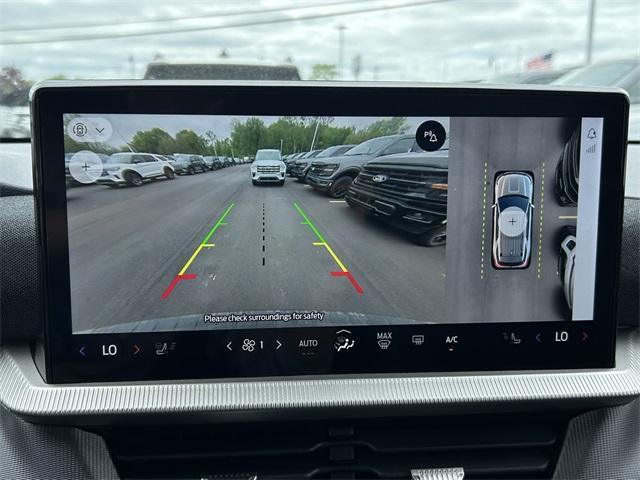new 2025 Ford Explorer car