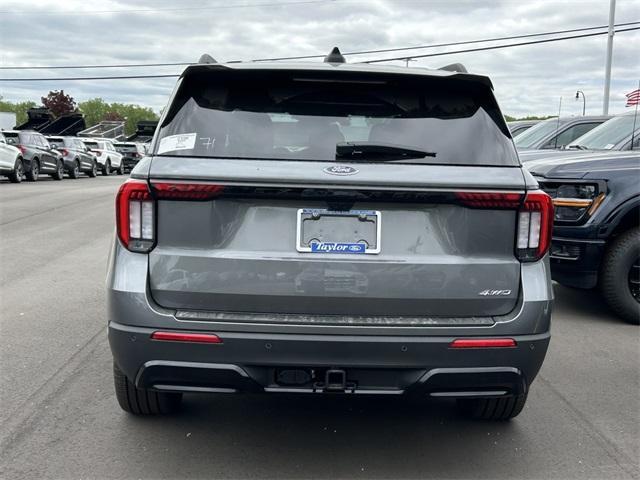 new 2025 Ford Explorer car