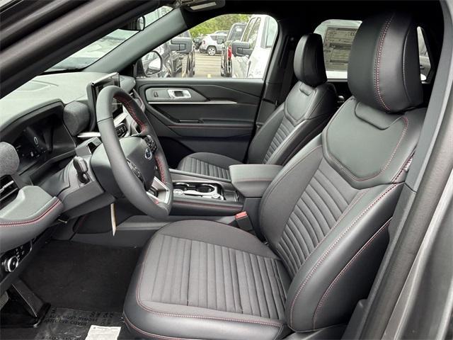 new 2025 Ford Explorer car