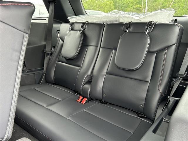 new 2025 Ford Explorer car