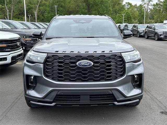 new 2025 Ford Explorer car