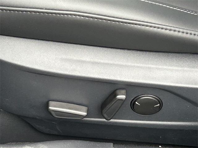 new 2025 Ford Mustang Mach-E car