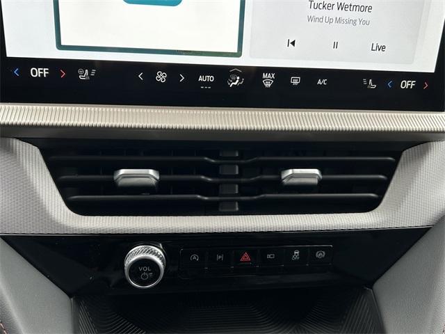 new 2025 Ford Explorer car