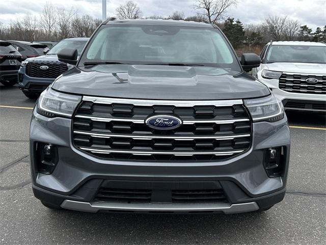 new 2025 Ford Explorer car