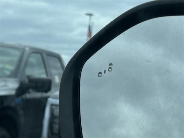 new 2025 Ford Explorer car